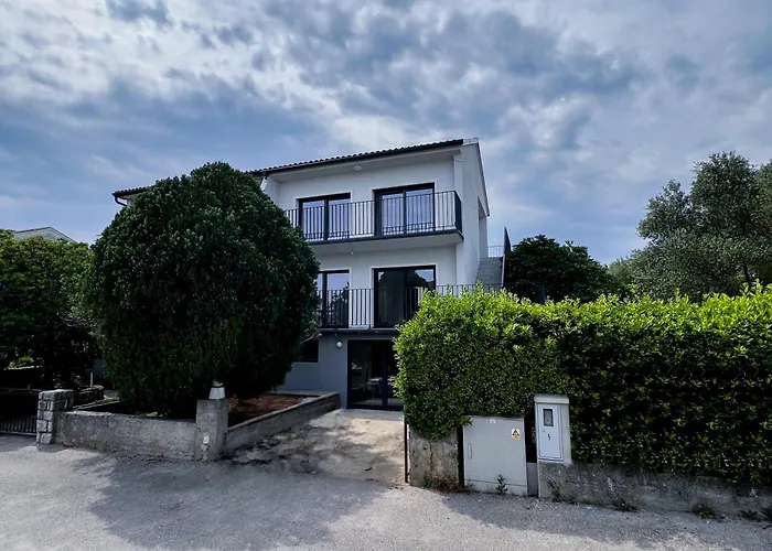 Meldaria Residence